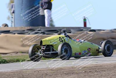 media/Mar-26-2023-CalClub SCCA (Sun) [[363f9aeb64]]/Group 7/Race/